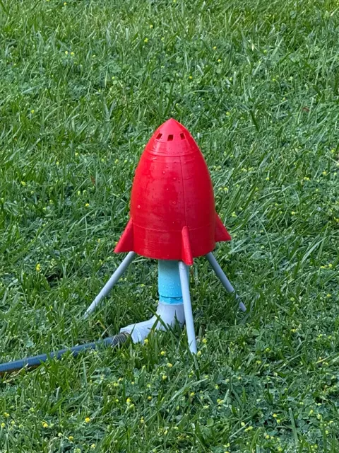 Rocket Splash-Off — Image 2 of 9