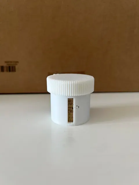 British Two Pound Coin Capsule/Holder - 10 Coins — Image 2 of 4