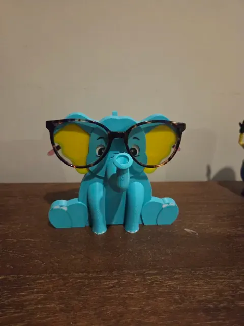 Ellie the Elephant – Gentle Giant Glasses Holder — Image 2 of 11