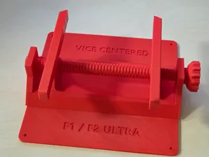Xtool F1-F2 ULTRA_vice_centered