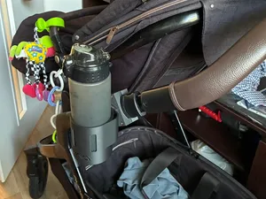 Nuna cup holder
