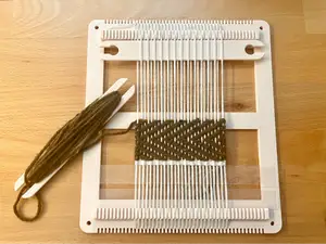 Loom for weaving coasters, pot mats. with shuttle