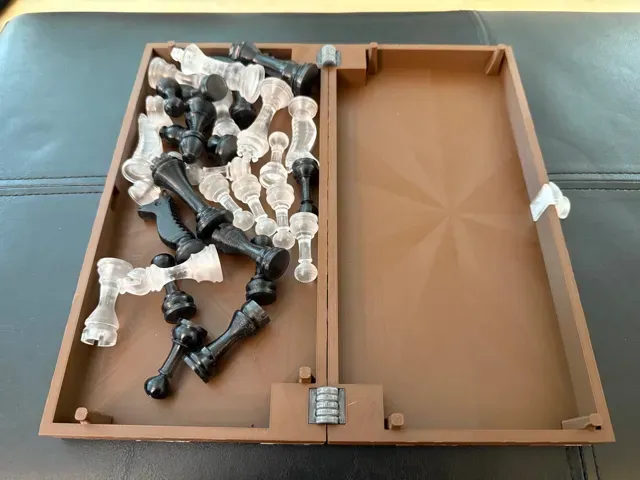 Full Travel Chess Set - Folding Board Box w/ Latch — Фото 2 из 14