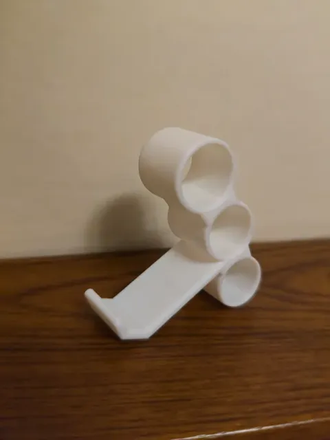 Wider pinky saver & phone stand - 21 min print 13g — Фото 2 из 3