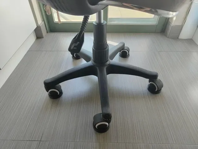 Office Chair Wheel Stopper for Sim Racing — Image 3 of 6