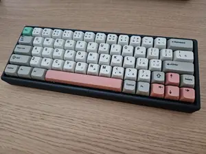 60% keyboard with arrow keys