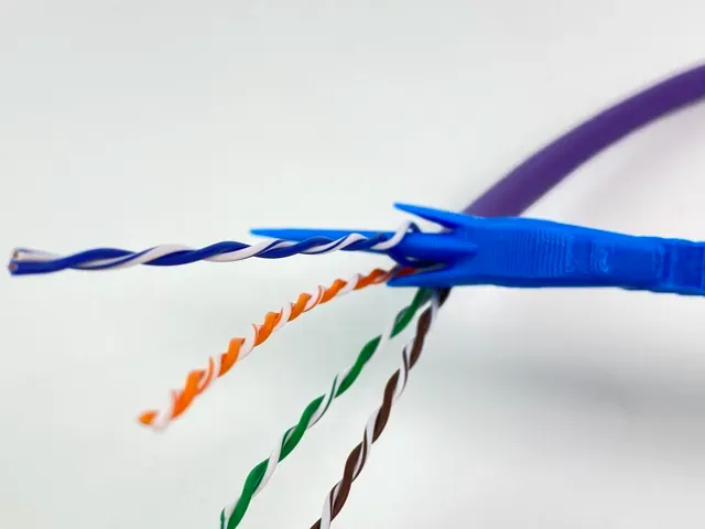 RJ45 Cat5 Cable Untwist Tool for Faster Crimping — Фото 4 из 11