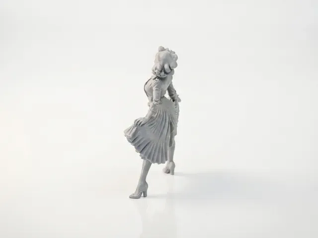 Dancing Queen Figurine Female Figure 3D Printable — Фото 5 из 5