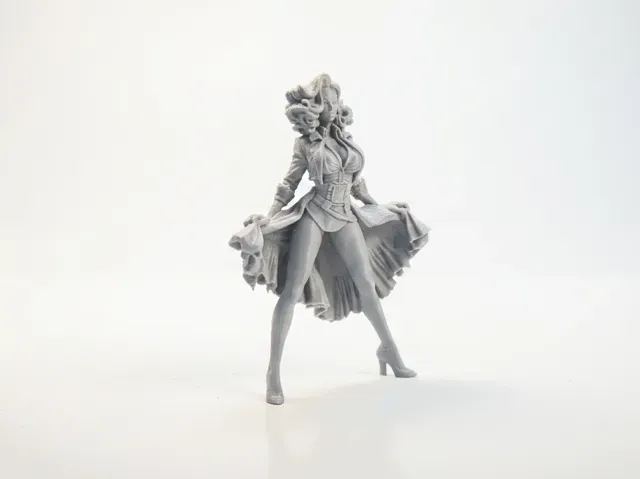 Dancing Queen Figurine Female Figure 3D Printable — Фото 3 из 5