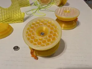 Honeycomb Responsive Yoyos