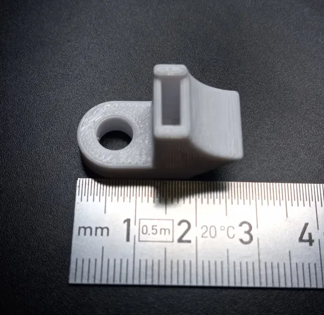 Heavy Duty Cable Holder Kabelbinderhalterung — Image 12 of 12