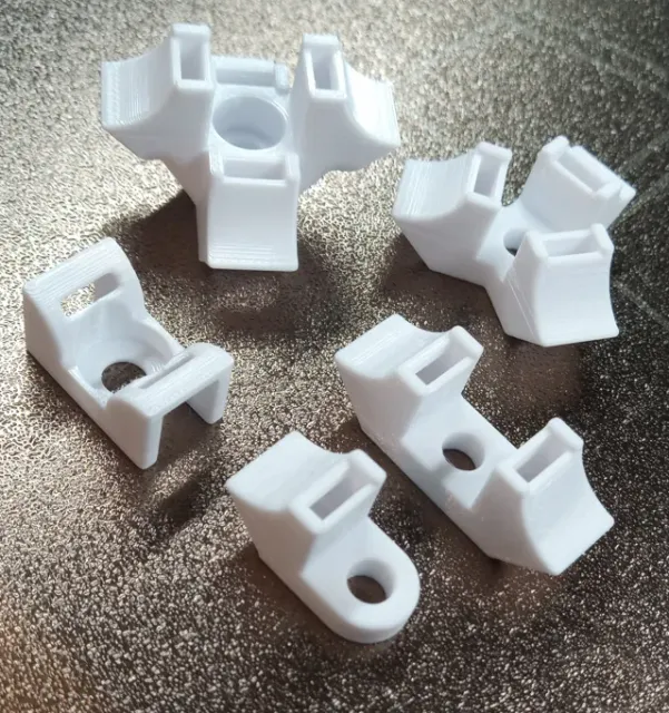 Heavy Duty Cable Holder Kabelbinderhalterung — Image 6 of 12