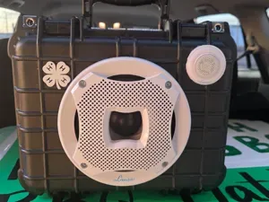 Apache 2800 spacer Lanzar 6.5" w/ Tweeter