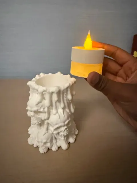 SkullDrip – LED Halloween Candle — Фото 3 из 5