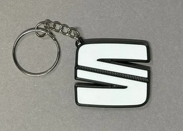 Seat logo keychain — Фото 2 из 2