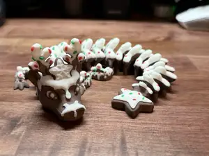 Articulated Gingerbread Dragon - By Vixvvo3D