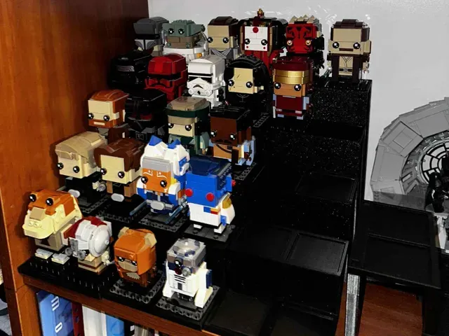 Modular brickheadz display - 2/3/4/5 levels