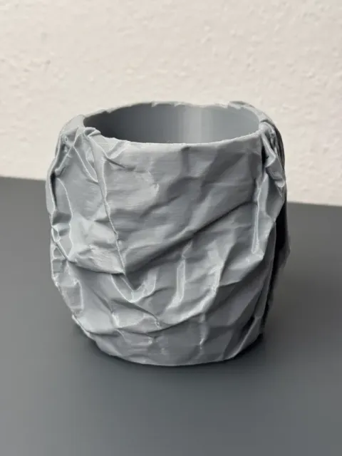 Crumbled Paper Plant Pot — Фото 7 из 10