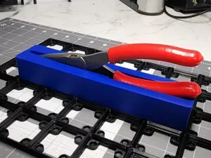 Icon Needle nose Pliers 8Inch PNN8 Gridfinity Bin