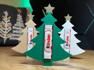Weihnachtsbaum mit Stern & Kinder Schokolade