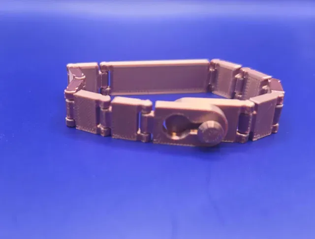Customizable shackle bracelet with your text — Image 3 of 8