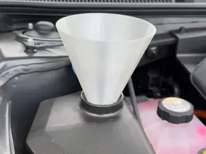 Filling funnel for car liquids (e.g. Ioniq 5 / 6)