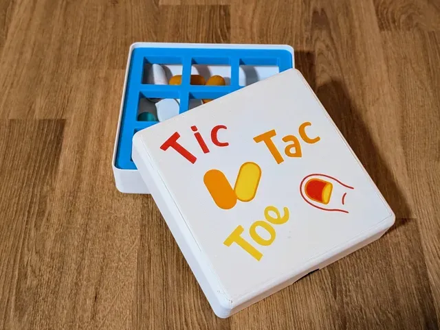 The actual Tic Tac Toe (with travel box) — Фото 7 из 9