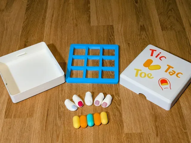 The actual Tic Tac Toe (with travel box) — Фото 3 из 9