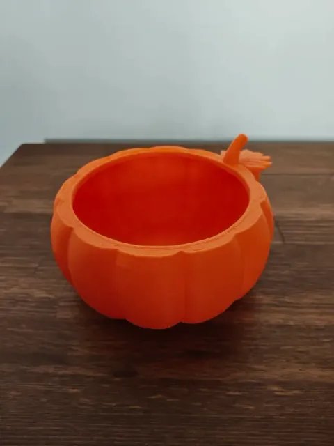 Pumpkin Candy Bowl for Halloween — Image 5 of 10