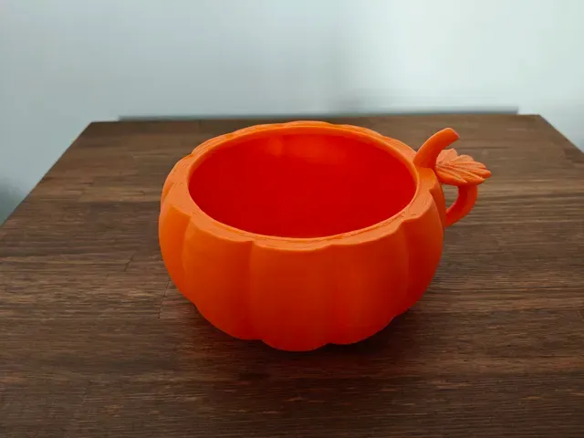 Pumpkin Candy Bowl for Halloween — Image 8 of 10