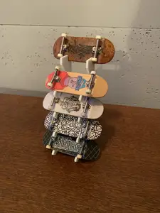 Fingerboard Stand