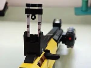 立框觇孔式机瞄(用于软弹)Aperture sight (for NERF)