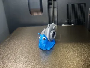 Turbo Snail keychain multicolor