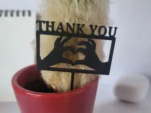 Thank You Topper – Hands Forming Heart