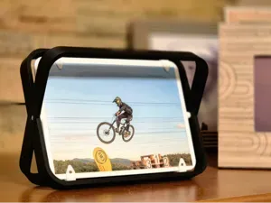Rotating Photo Frame 15×10 cm – Flip Your Memories