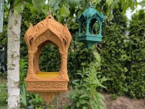 Elvish Bird Feeder