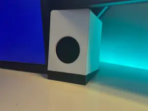 Desk speakers