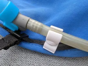 Minimalist Magnetic Hose Clip for Running Vest