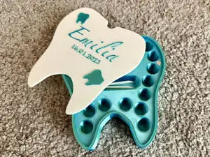 Tooth Treasure Box – Personalized Teeth Keepsake