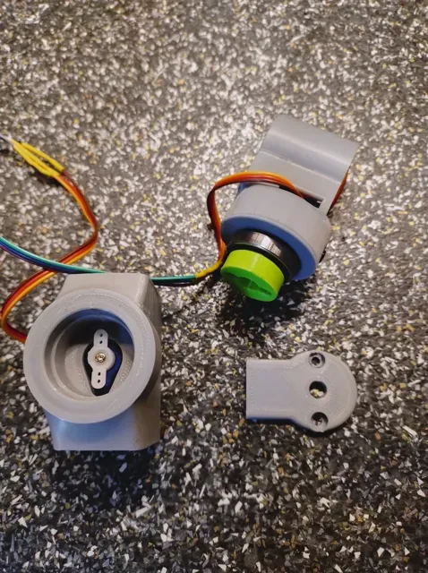 DIY 3D Printed Robotic Arm (Arduino Controlled) — Image 10 of 17