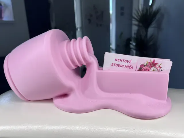 Spilled Nail Polish Card Holder — Фото 2 из 5