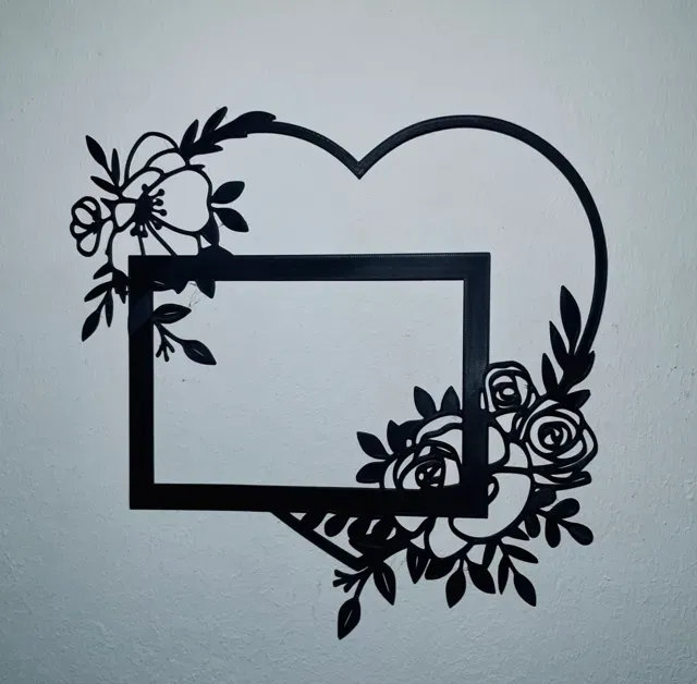 Wandbilderrahmen Herzform (10x15cm) — Image 2 of 2