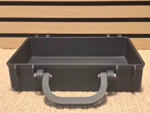 Nintendo Switch 2 Box mit Henkel Remix