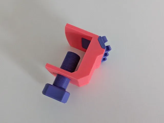 Desk clamp cable holder - Modular — Image 12 of 14