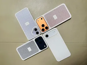iPhone 17 系列 1mm 手机壳