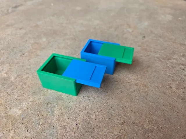 Sliding Lid Container - Customizable! — Фото 2 из 2