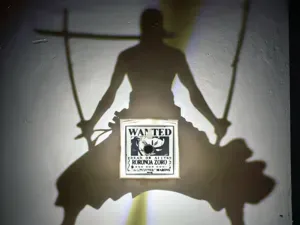 Lampara de sombra de Roronoa Zoro