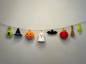 Halloween Garland - pumpkin, ghost, bat, witch hat