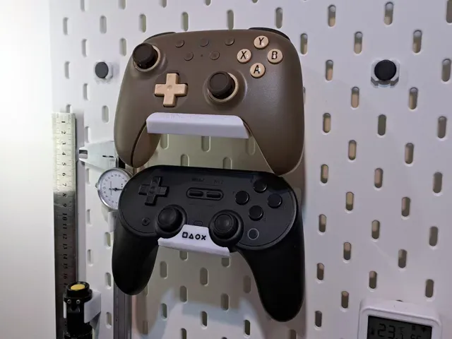 8Bitdo Ultimate 2c - skadis holder — Фото 2 из 4