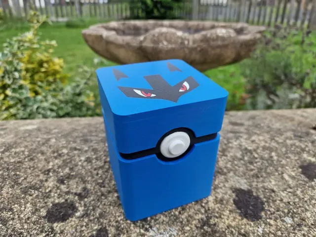 Pokemon Deck Box - Lucario — Image 2 of 5